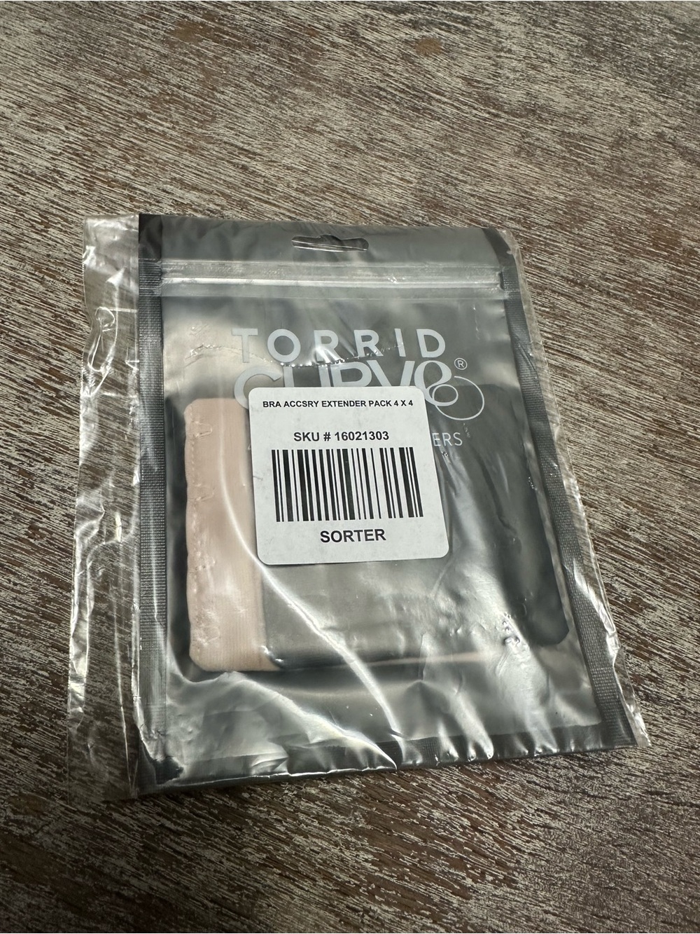 torrid NWT Nude/Black Bra Extender Pack 4x4